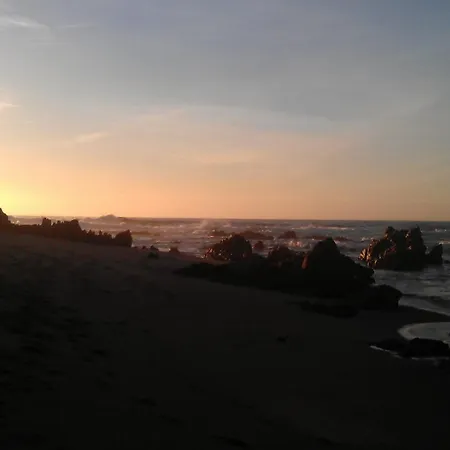 T2 400m Plages Et Commerces Excellent Rapport Qualite Prix! 펜션 *