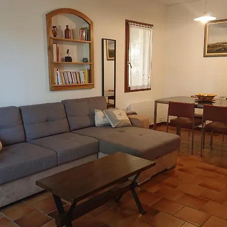 T2 400m Plages Et Commerces Excellent Rapport Qualite Prix! Holiday home