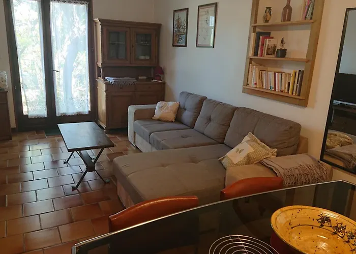 T2 400m Plages Et Commerces Excellent Rapport Qualite Prix!